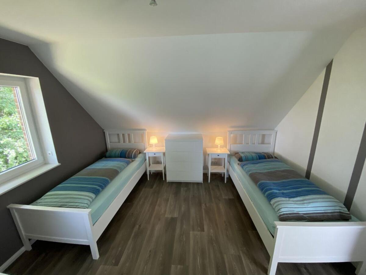 Ferienhaus Ella Am See Άουριχ Εξωτερικό φωτογραφία