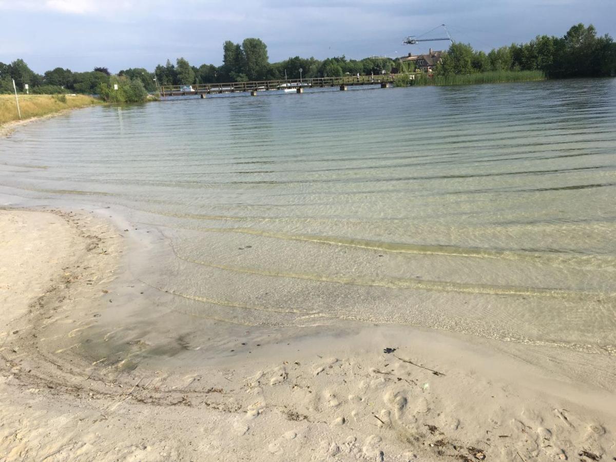 Ferienhaus Ella Am See Άουριχ Εξωτερικό φωτογραφία